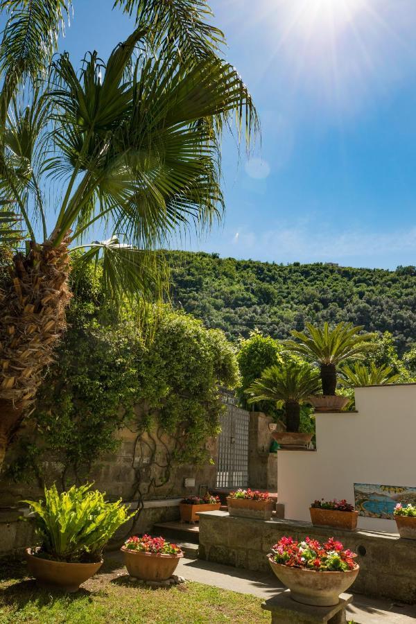 Casa Beatrice Bed and Breakfast Sorrento Buitenkant foto